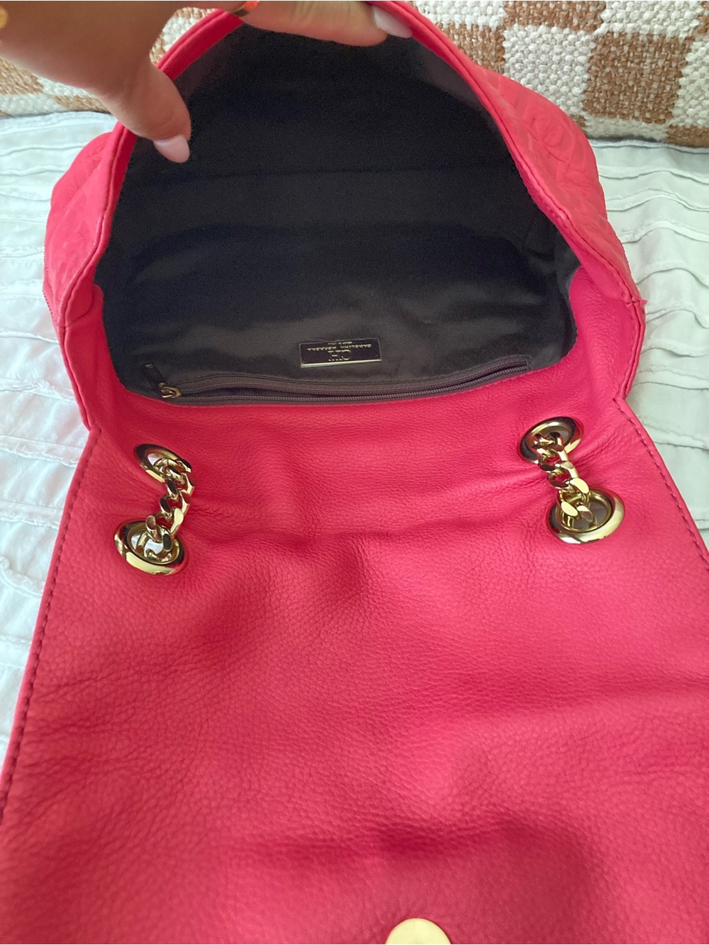 Carolina Herrera Hot Pink Leather Bow Shoulder Bag with Gold Chain - Picture 6 of 6